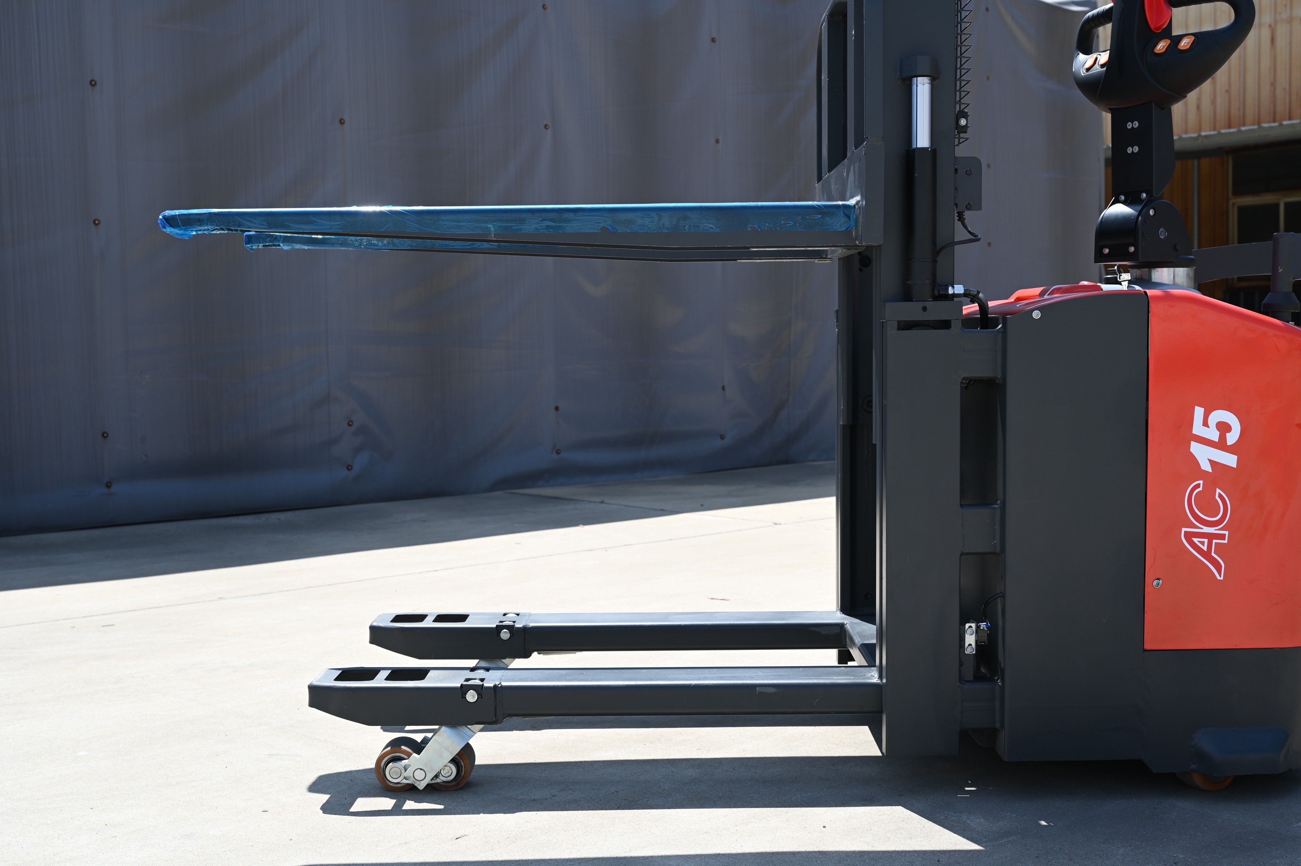 Everlift 1.5T 3-3,5 m Stand-on Truck-on Double Lift Electric Electric Self Load Louing Pallet Pallet Forklift 