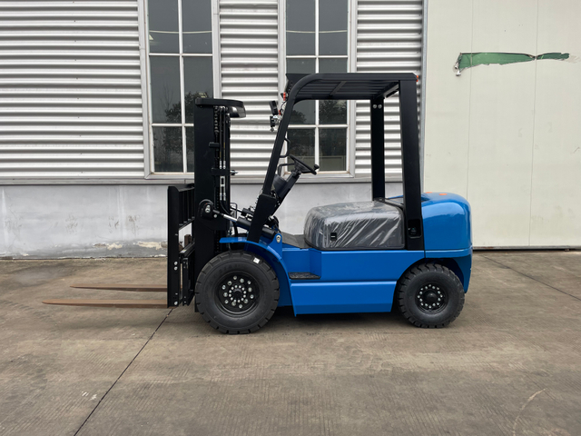 Chariots élévateurs diesel FD20 2Ton 3m d'Everlift avec le chariot élévateur japonais de moteur de Nissan ISUZU Mitsubishi